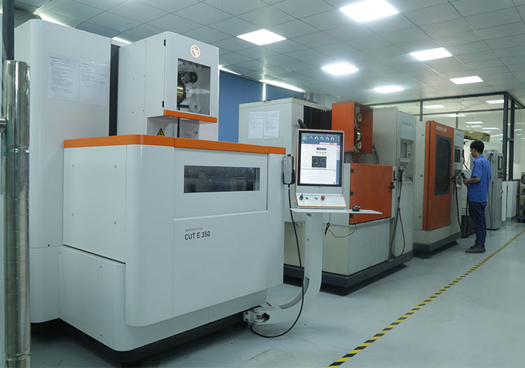 科華線割機機器