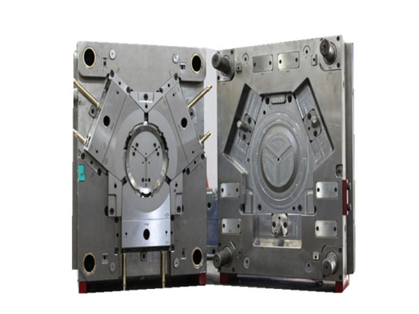 鑲件埋入注塑模具